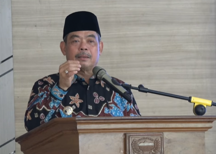 Efisiensi Anggaran Rp 426 Miliar, Ketua APKASI Dorong Semua Daerah Dukung Program Nasional MBG