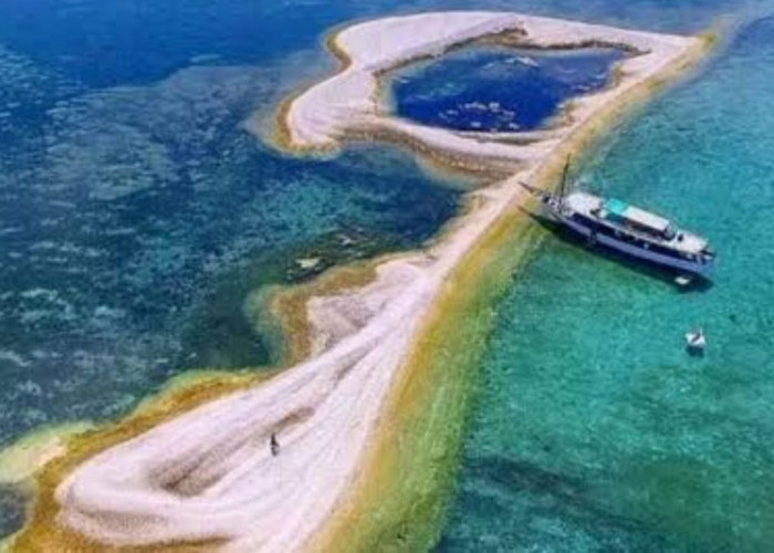 Keunikan Labuan Bajo: Pulau Sembilan