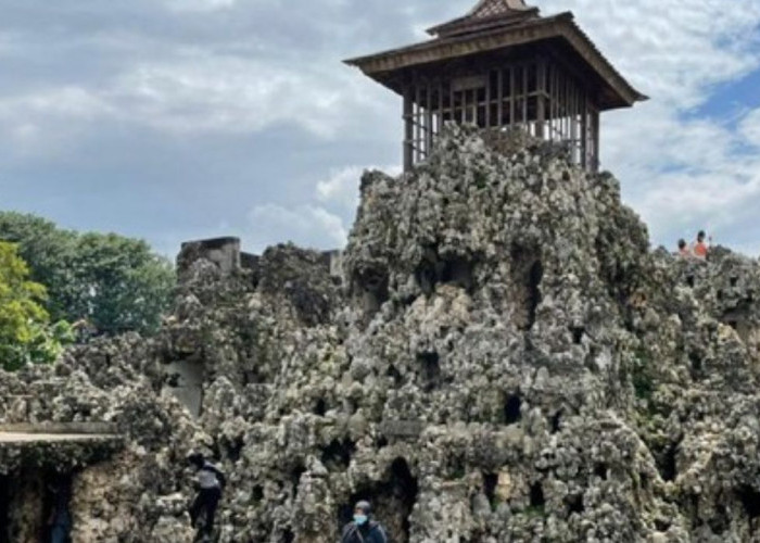 Mengulik Wisata Cirebon: Dari Wisata Religi hingga Sports Tourism