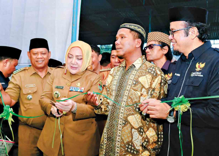 Bupati Musi Rawas Serahkan Rumah Layak Huni untuk Penyandang Tunanetra, Wujud Kolaborasi Pemkab dan BAZNAS