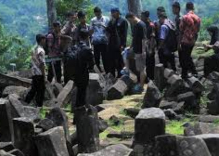 Gunung Padang: Situs Megalitikum Terbesar di Asia Tenggara dengan Sejuta Cerita Mistis