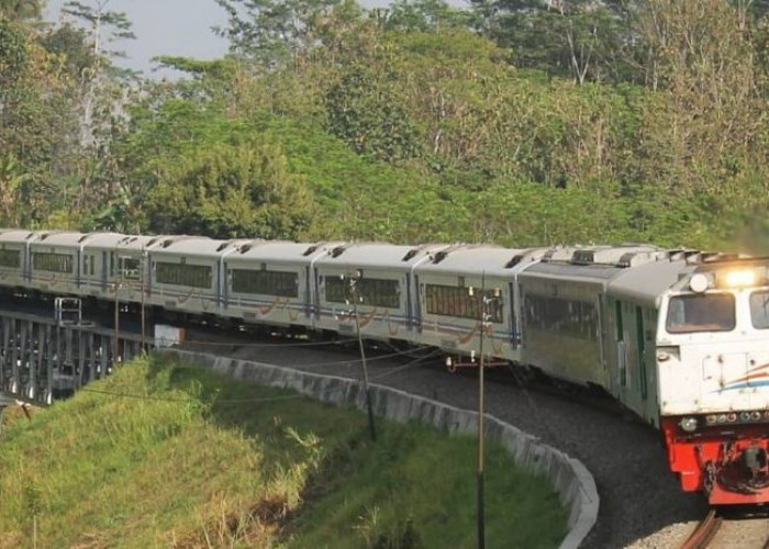 Kisah Kereta Berjalan Tanpa Masinis, Misteri Kereta Api Gajayana: Ketika Ular Besi Berjalan Sendiri, Kok Bisa?
