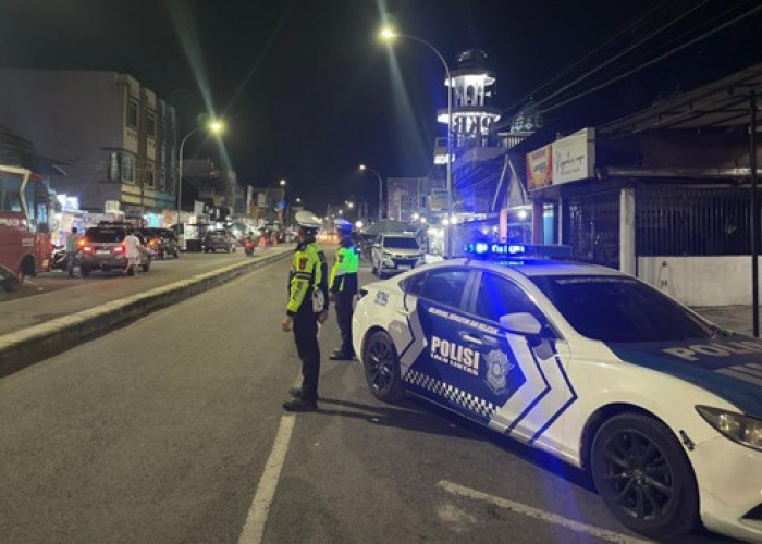 Satlantas Polres Empat Lawang Intensifkan Blue Light Patrol, Sholat Tarawih 1447 H Berlangsung Aman dan Lancar