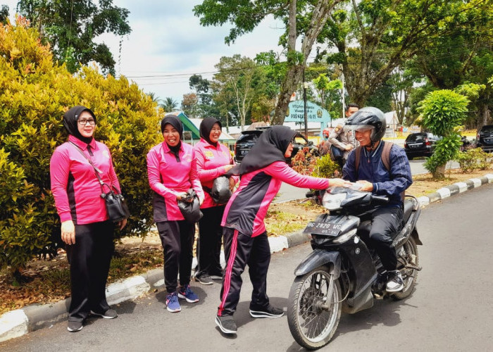 Ketua Bhayangkari Giat Aksi Peduli Sosial