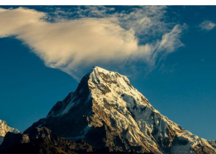 Misteri Gunung Jabal Qaf, Gunung Terbesar, Induk Semua Gunung di Dunia, Letaknya Di Beberapa Lokasi Berbeda