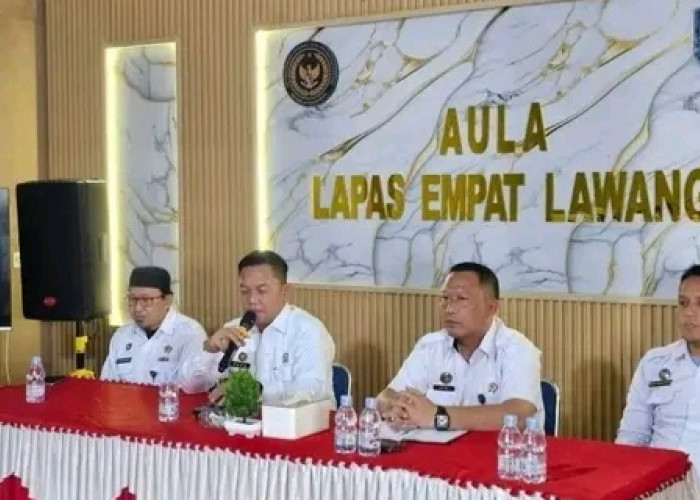 Lapas Kelas IIB Empat Lawang Gelar Rapat Pegawai dan Struktural, Kalapas Tekankan Kekompakan dan Integritas