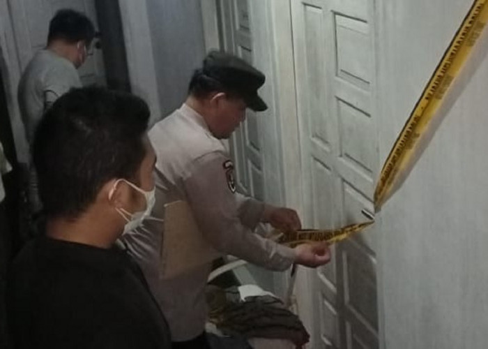 Jenazah Pria Membusuk Ditemukan di Kamar Kos di Palembang