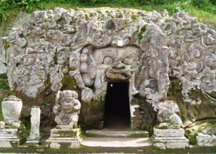 Candi Goa Gajah Keindahan Abadi di Tepi Ubud, Bali
