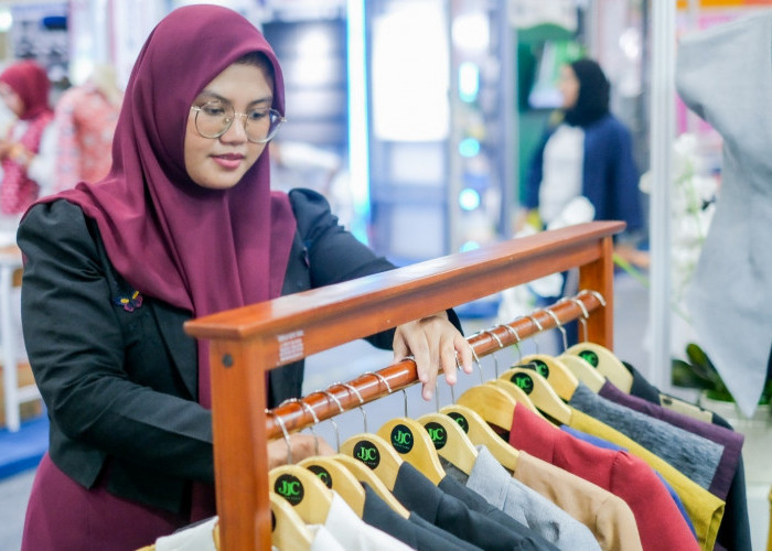 LinkUMKM BRI Sukses Dorong UMKM Perempuan Naik Kelas, JJC Rumah Jahit Tembus Pasar Fesyen Eksklusif