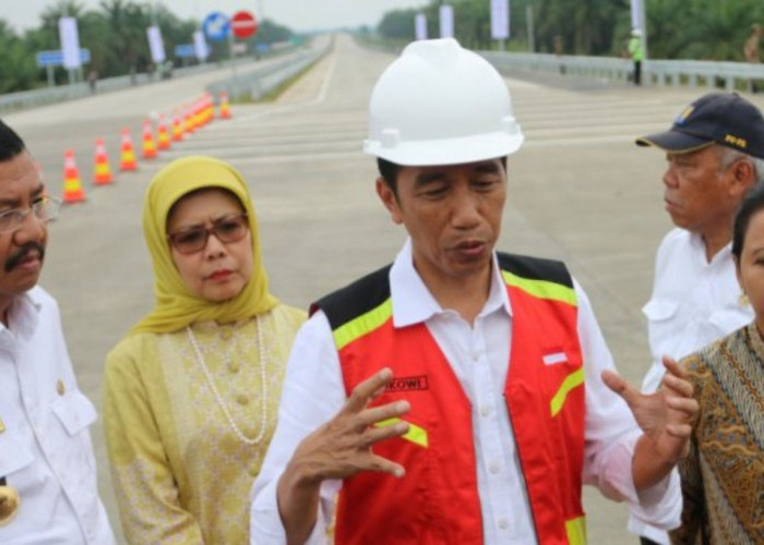 Jokowi Bandingkan Infrastruktur Jalan Tol dan Bendungan di Indonesia dan China: Perbedaan yang Signifikan