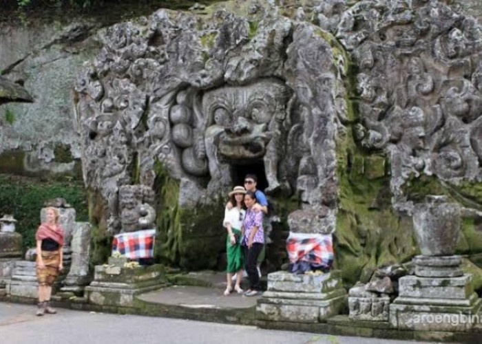 Simbolisme dan Makna Spiritual, Candi Goa Gajah di Bali