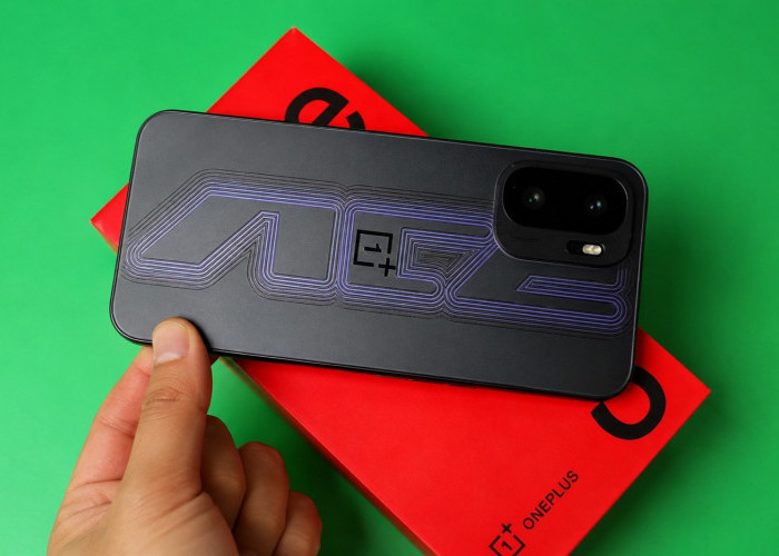 OnePlus Ace 6 Ultra Menggila! Dimensity 9500, AMOLED 165Hz, Baterai 8.600 mAh Siap Guncang Pasar HP Gaming