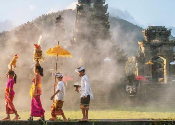 Mengenal Mesbes Bangke, Tradisi Ekstrem Mencabik Mayat di Bali