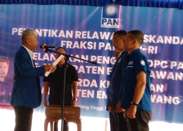Pengurus DPC PAN se-Empat Lawang Resmi Dilantik, Joncik Muhammad Ajak Kader Perkuat Konsolidasi dan Pengabdian