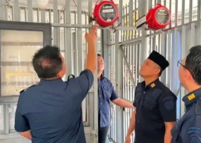 Pastikan Keamanan Maksimal, Kalapas Kelas IIB Empat Lawang Periksa Seluruh Sarana Operasional Pemasyarakatan