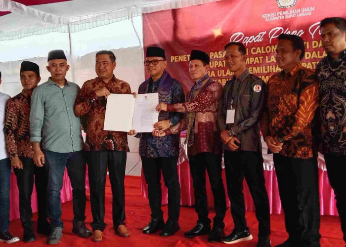 KPU Empat Lawang Tetapkan H Joncik Muhamad dan Arifai sebagai Bupati dan Wakil Bupati Terpilih 