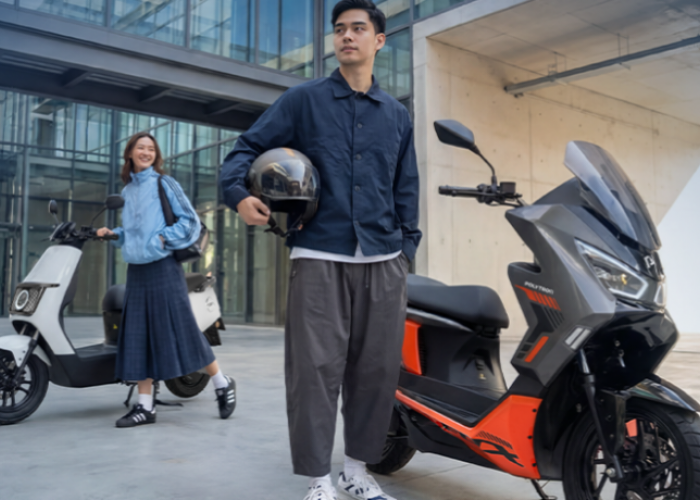 Polytron Fox 350 Tampil Perkasa! Skuter Listrik Premium dengan Jarak Tempuh 130 Km dan Kecepatan 95 Km/Jam
