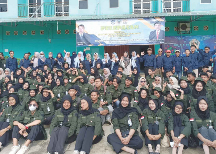 177 Mahasiswa UNMURA Resmi Dilepas untuk K2PL 2025, Ini Pesan Penting Rektor