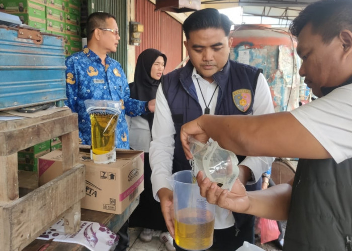 Polres Lahat dan Instansi Terkait Lakukan Sidak Pastikan Harga Bapokting Stabil