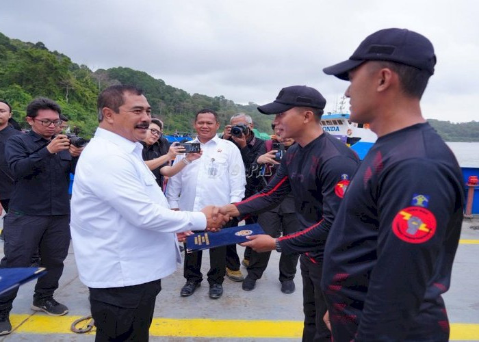 Tiga Petugas Lapas Nusakambangan Naik Grade, SK Diserahkan Langsung Menimipas