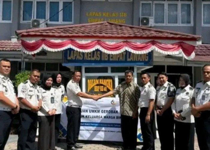 Lapas Empat Lawang Berdayakan Ekonomi, Salurkan Gerobak Usaha di Hari Bakti Pemasyarakatan ke-62