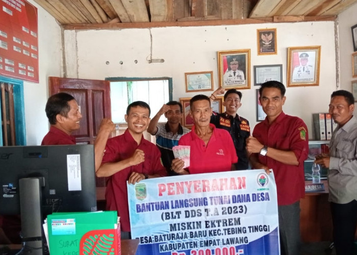 Bantuan Langsung Tunai Dana Desa (BLT-DD) Tahap Ke Empat Membawa Harapan di Desa Baturaja Baru