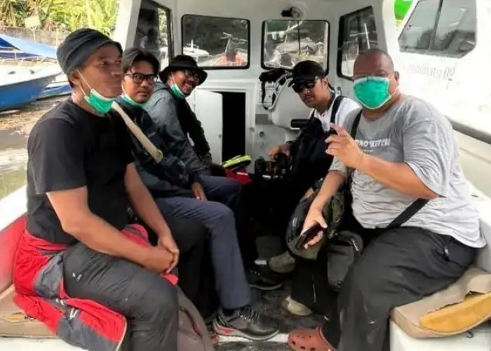 Sempat Kirim Foto dari Anak Krakatau, SAR Kerahkan 7 Unit, Pencarian Lima Jurnalis Hilang Masih Nihil