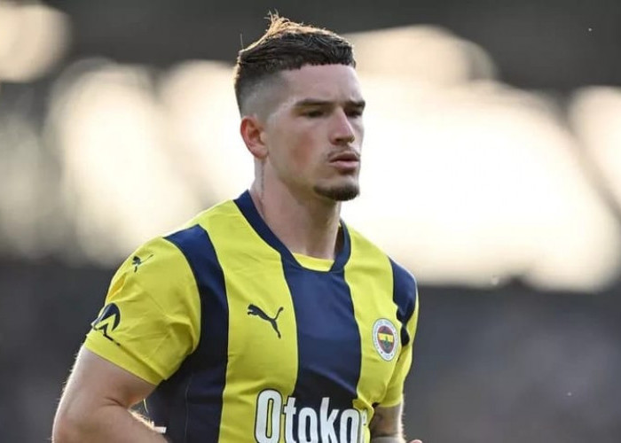 Ryan Kent Kembali ke Rangers? Rumor Transfer Ini Bikin Heboh!