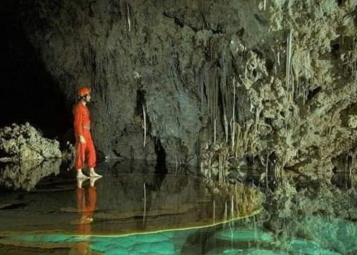 Penemuan Kolam, Perawan, di Gua Lechuguilla, New Mexico: Keajaiban Alam yang Belum Pernah Terlihat Manusia