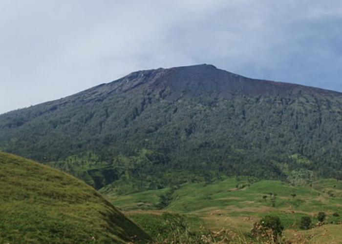 Gunung Rinjani: Petualangan Keindahan di Puncak Lombok