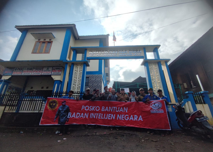 Korban Banjir Bandang Dapat Bantuan BIN