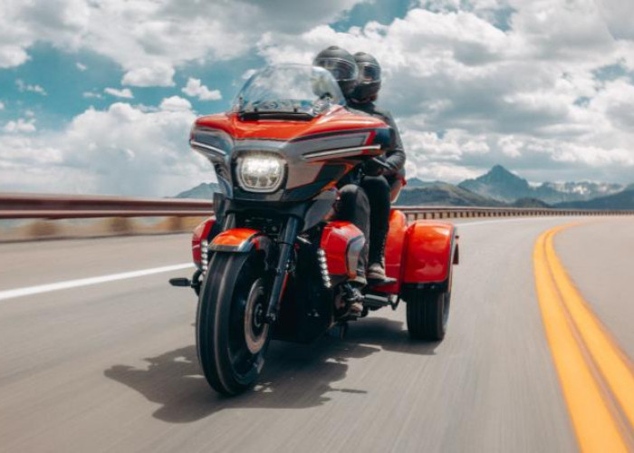 Bukan Cuma Gagah, Harley CVO Street Glide 3 Limited Punya Layar 12,3 Inci dan Apple CarPlay