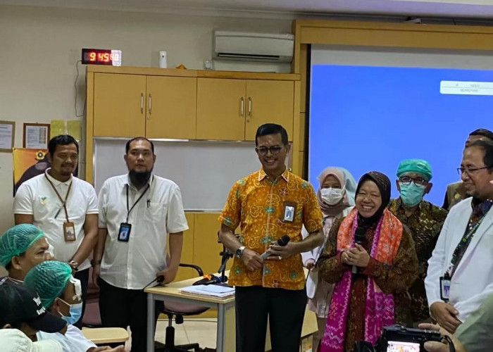 101 Orang Ikuti Operasi Katarak Gratis di RSMH Palembang