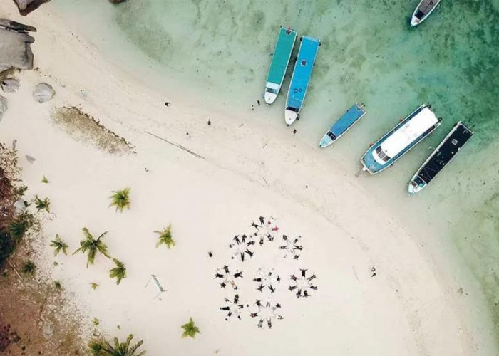 Pulau Kelayang, Destinasi Sempurna untuk Menutup Island Hopping di Belitung