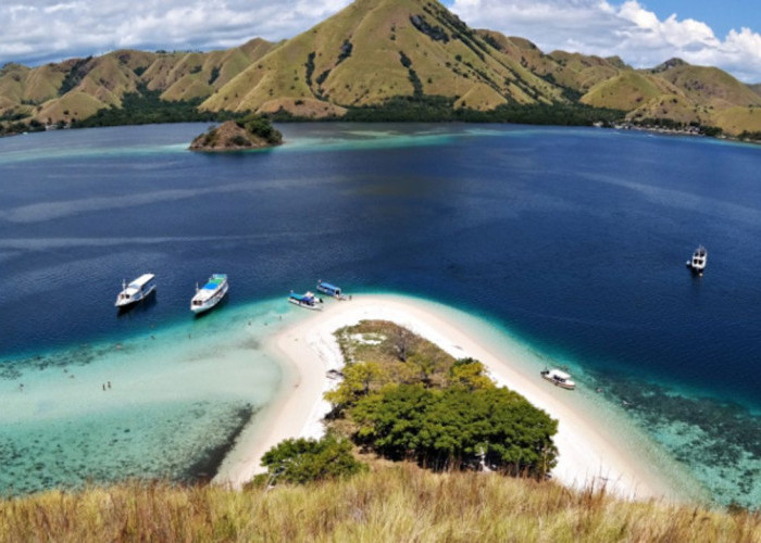 Pulau Angker Kelor: Misteri dan Keindahan Alam yang Menawan