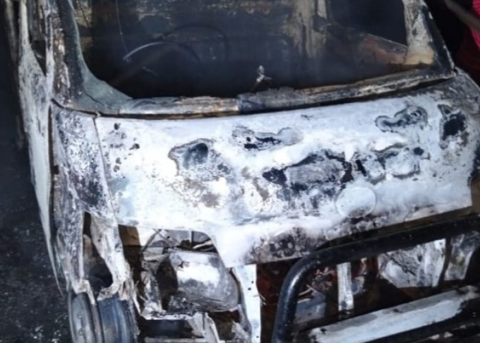 Mobil Pickup Terbakar di Desa Margo Bakti, Kerugian Capai Rp45 Juta