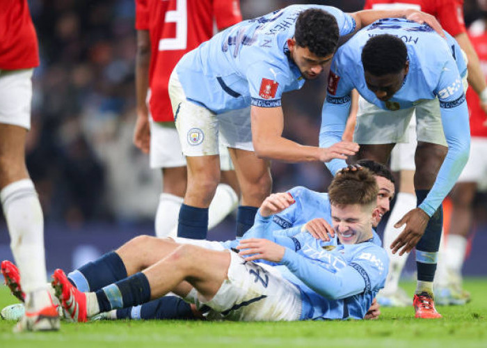 Hancurkan Salford City 8-0, Guardiola Puas Performa Manchester City di Piala FA