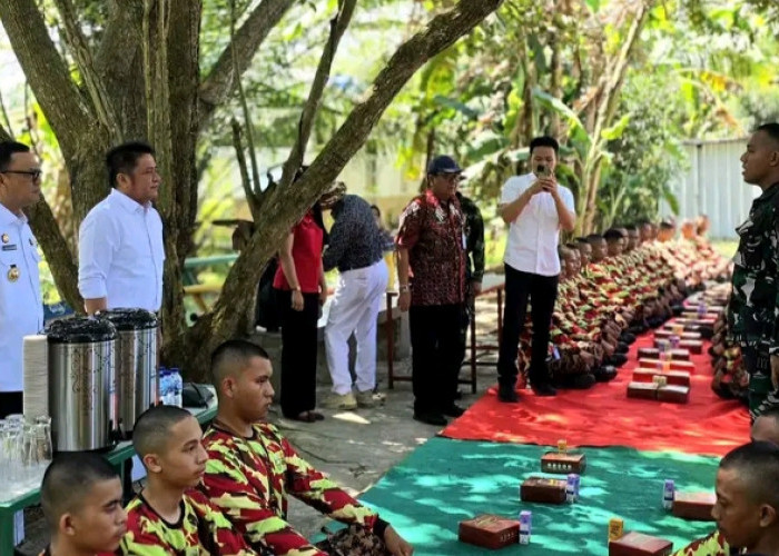 Kompak Dukung Penguatan Karakter Generasi Muda, Bupati Empat Lawang dan Gubernur Sumsel Tinjau Retret Laskar 