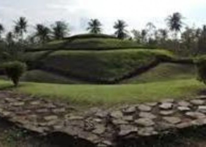Misteri Jejak Megalitikum di Pugung Raharjo, Era Batu-Batu Besar dalam Sejarah Manusia