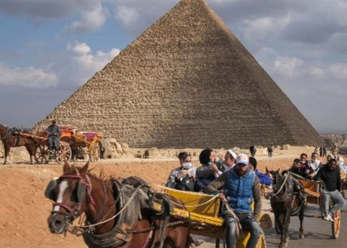 Sejarah Piramida Mesir Menurut Islam, Pembuatan Piramida Menurut Alquran