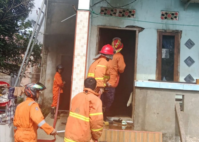 Tim Damkar Temukan 40 Tabung Gas di Lokasi Kebakaran di Sekayu, Api Berhasil Dipadamkan Tanpa Korban Jiwa