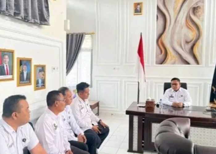 Kalapas Empat Lawang Pimpin Rapat Struktural Dorong Sinergi dan Profesionalitas Kerja