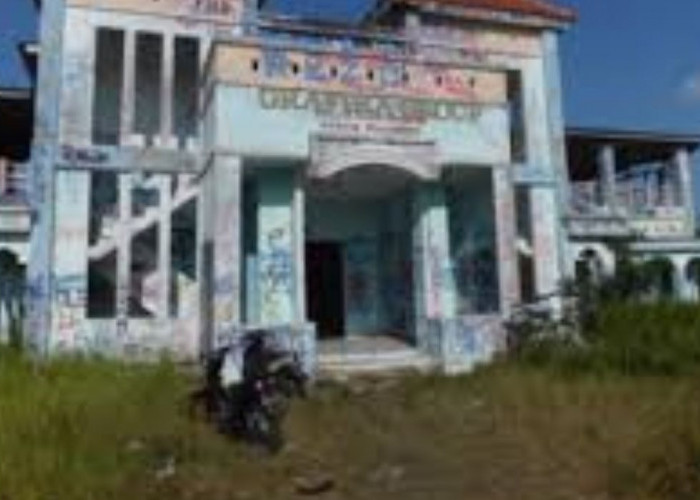 Misteri di Balik Gedung Terbengkalai di Lingkar Selatan Cilacap