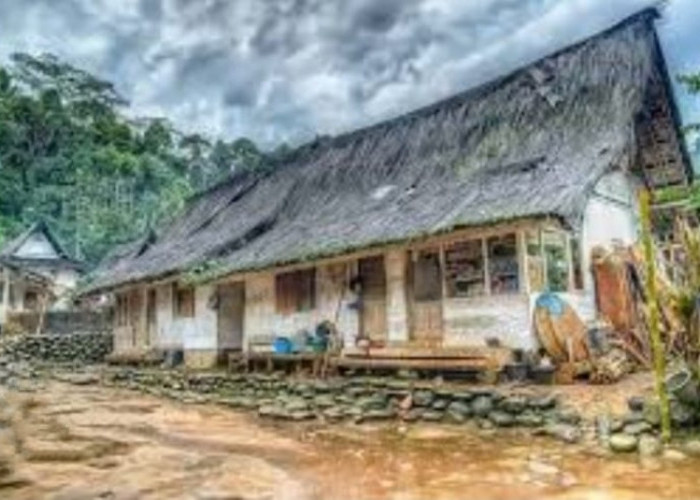 Mengungkap 7 Keunikan Kampung Naga: Permata Budaya Jawa Barat