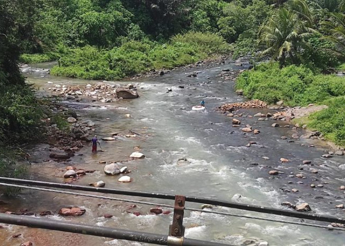 Sungai Bayau di Empat Lawang Terkenal Karena Air Belerang, Berikut Penjelasanya