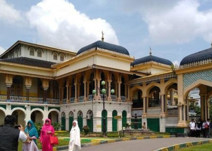 Misteri dan Cerita pulau Sumatera yang Menarik Perhatian, Istana MaimunTermasuk? 