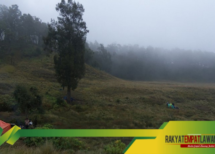 Ngeri! Gunung Kawi Destinasi Mistis dengan Sejarah Kelam