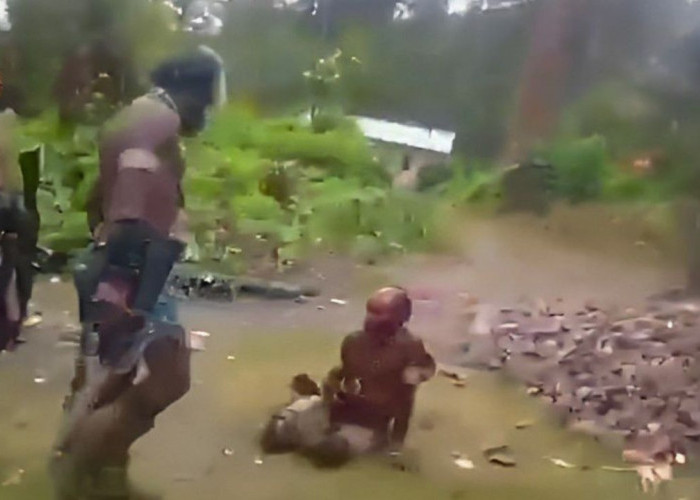 KKB Saling Serang di Kabupaten Puncak, Papua Tengah