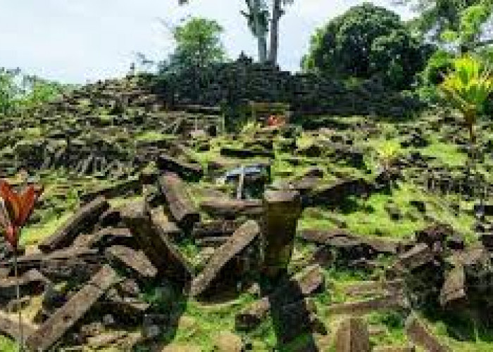 Mengejutkan Dunia, Benarkah Situs Megalitikum Gunung Padang di Bangun Zaman Nabi Ibrahim?