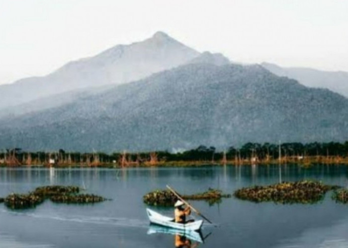Misteri Pitik Sak Kandhange, Kisah Kecelakaan Bus, Jadi Misteri yang Menyelimuti Danau yang Begitu Indah